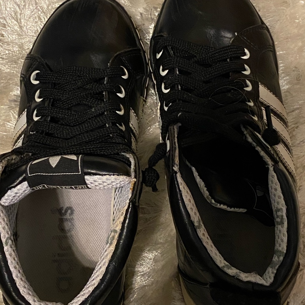 Men’s Leather Adidas High Tops - Picture 5 of 7